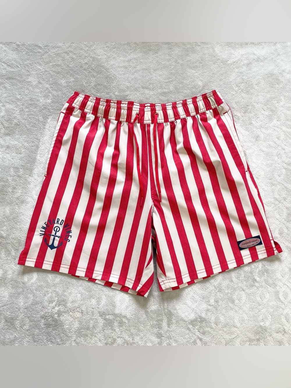 Vineyard Vines- Men’s Medium- Prep Stripe 4-way Swim Shorts